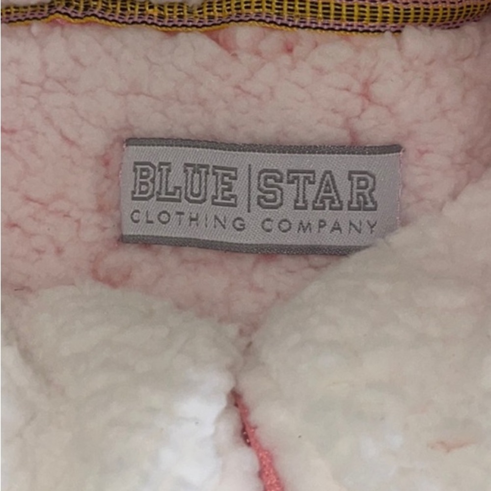 NWT BLUE STAR PINK COZY PULLOVER